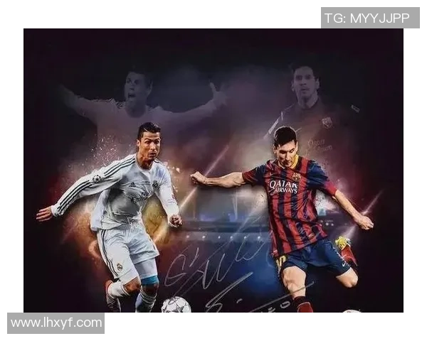 足球明星合影立牌展现传奇瞬间球场荣耀与激情的完美结合